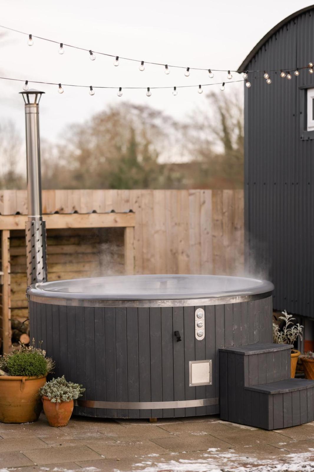 Barfield Shepherds Hut Magherafelt Dış mekan fotoğraf